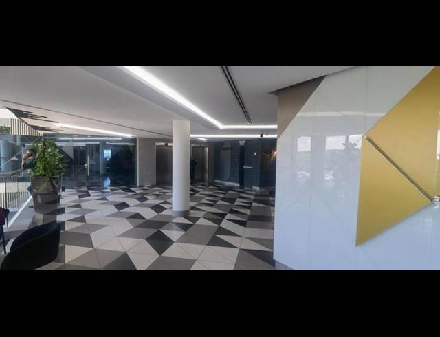 BUSINESS PROPERTY TO RENT IN LYNNWOOD GLEN